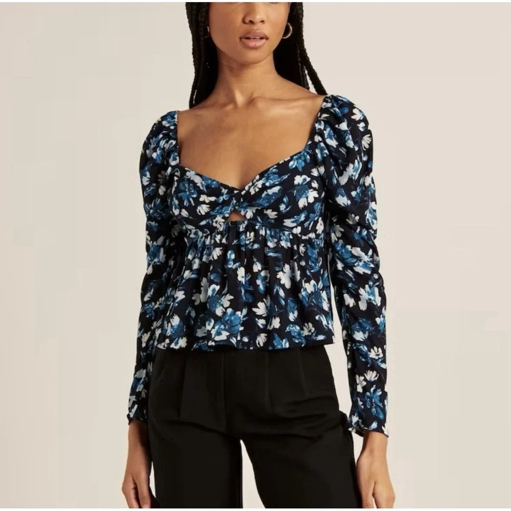 Abercrombie & Fitch Size S Blue Shear Twist‎ Front Long Sleeve Top Blouse Floral